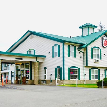 Hotel Super 8 By Wyndham 100 Mile House Exterior foto